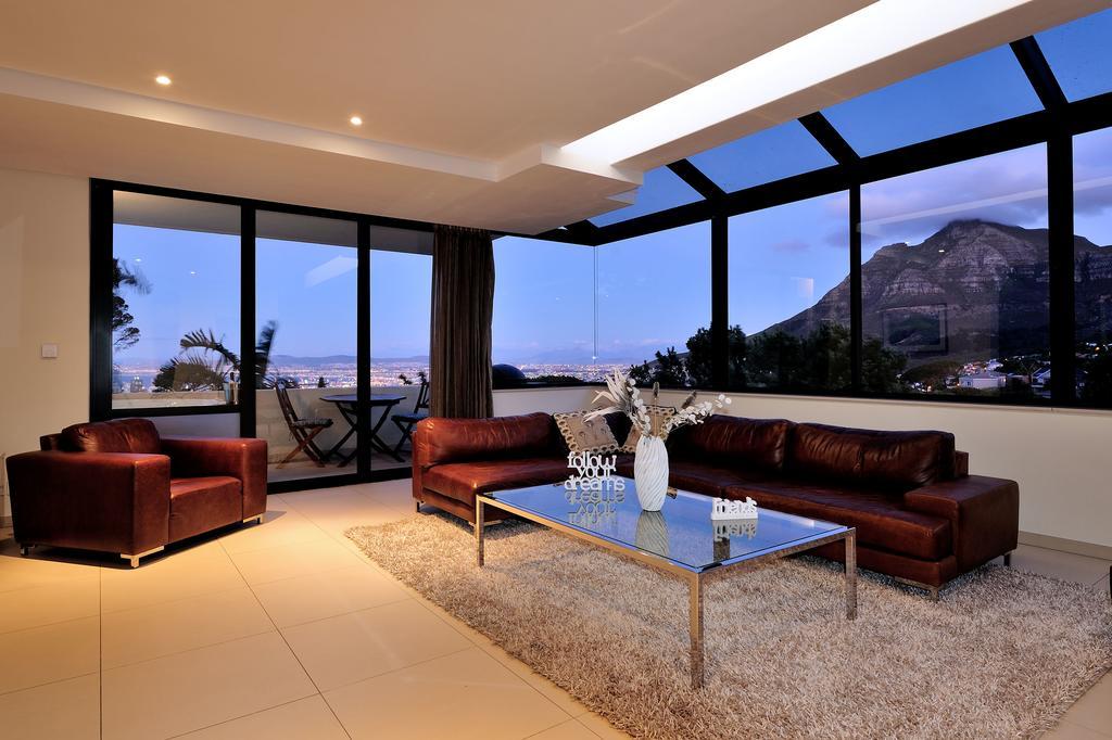 129 On Kloof Nek Apartments Cape Town Ruang foto